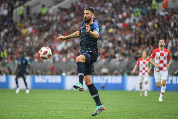 成功地撕破 成功地撕破